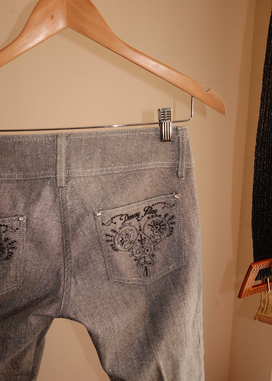 ITALIAN SILVER DENIM CAPRI JEANS