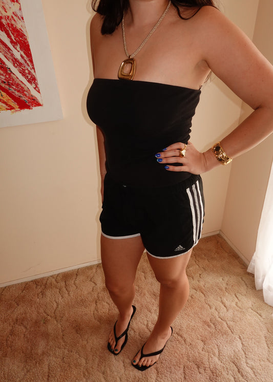 ICONIC ADIDAS SHORTS - S/M