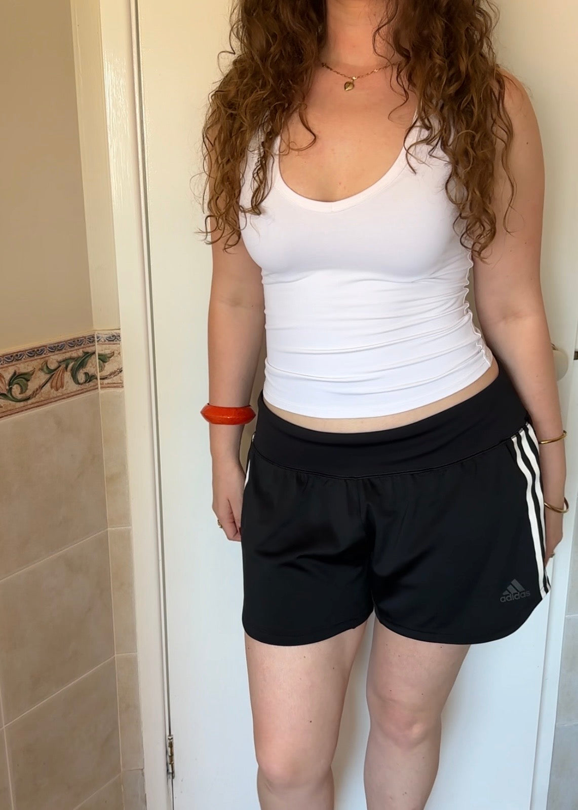 ICONIC ADIDAS SHORTS - L/XL