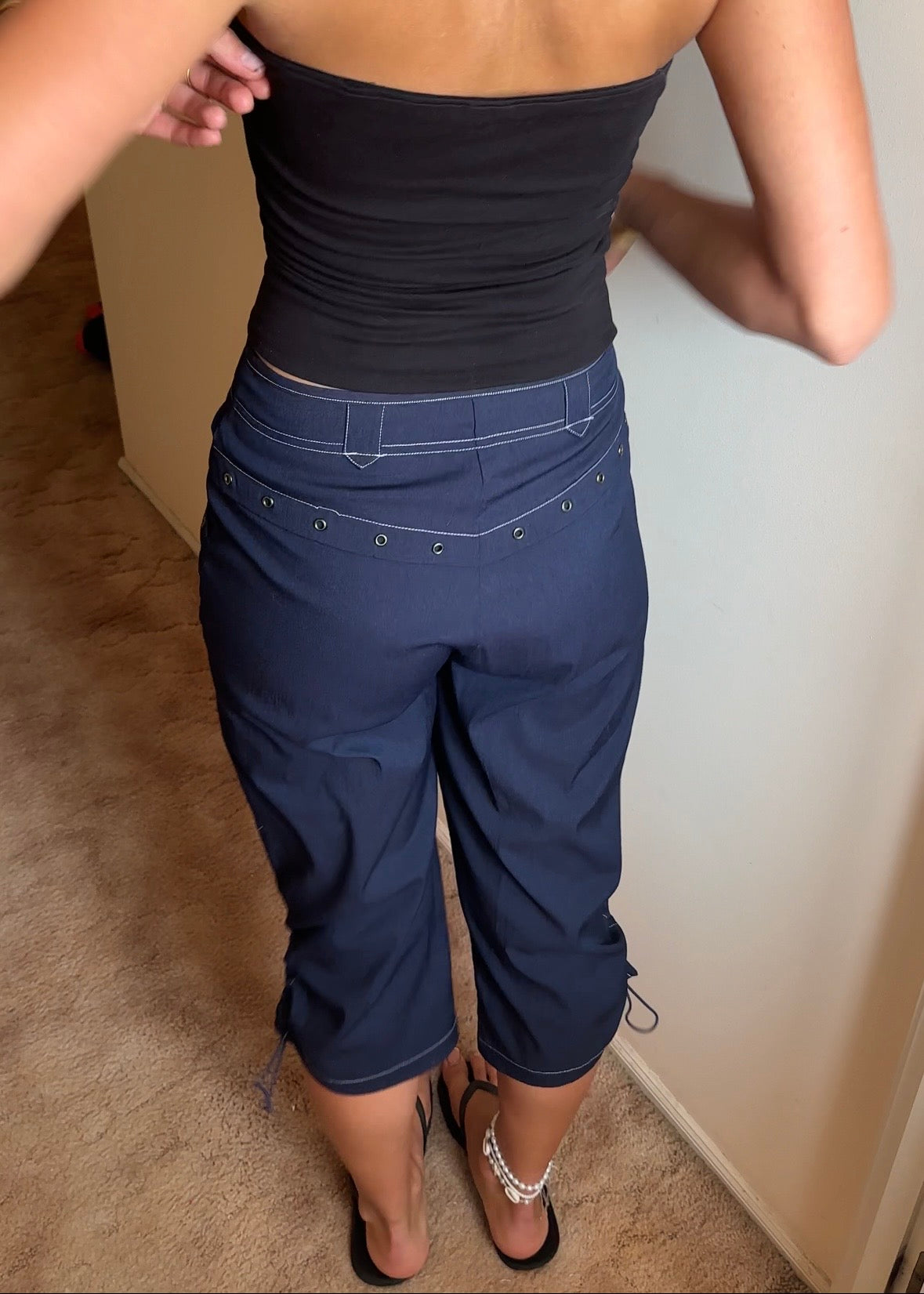 BLUE CAPRI CARGO PANTS