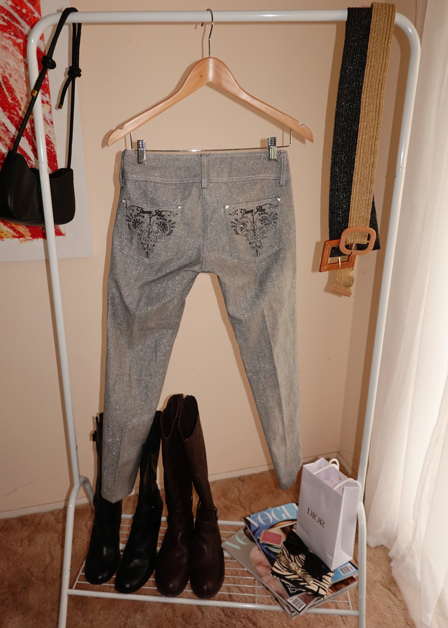 ITALIAN SILVER DENIM CAPRI JEANS
