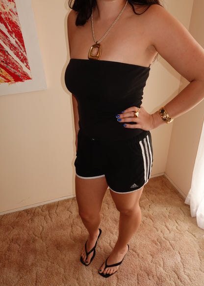 ICONIC ADIDAS SHORTS - S/M