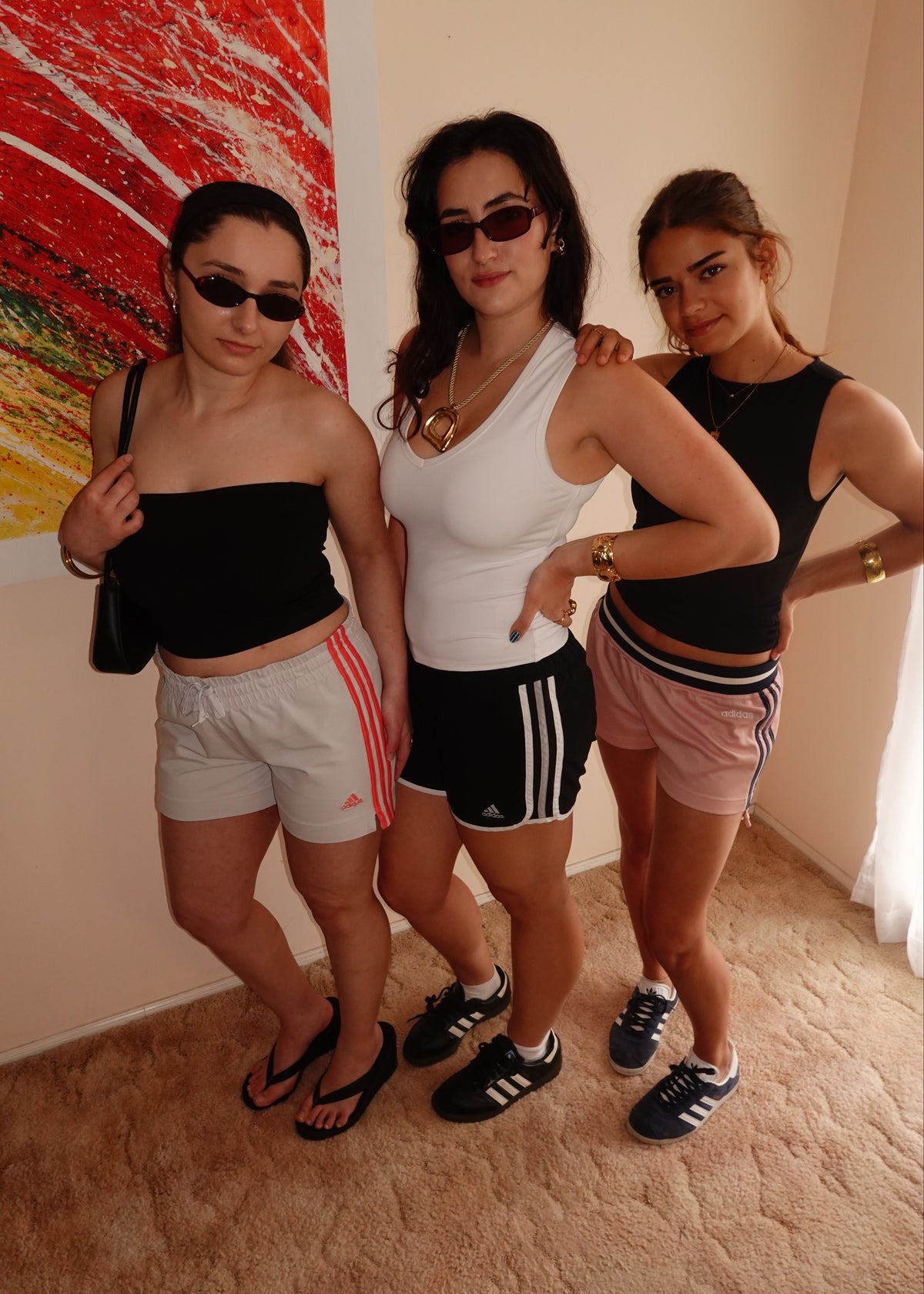 ICONIC ADIDAS SHORTS - S/M