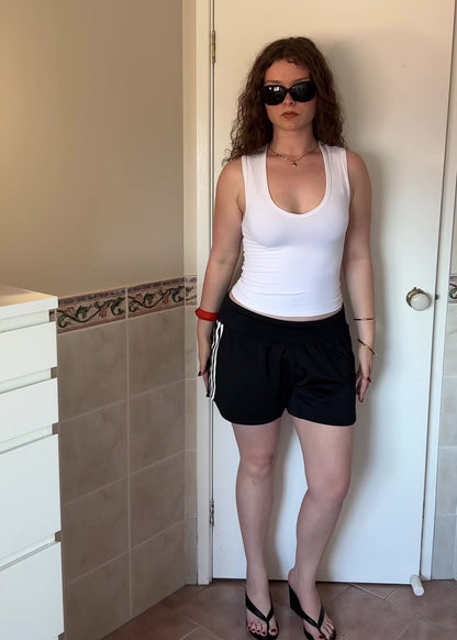 ICONIC ADIDAS SHORTS - L/XL